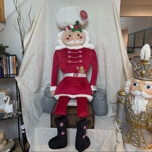 ⚡️Nutcracker Pillow/Decor